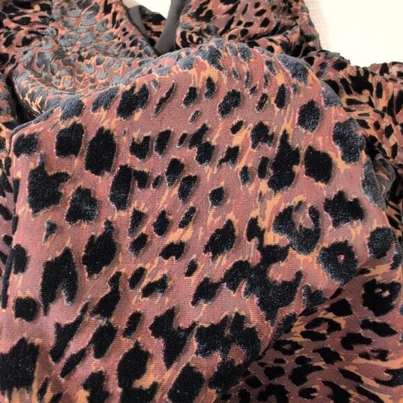 Elie Tahari Noelle Leopard Print Velvet Burnout Blouse, size Medium - Picture 9 of 12